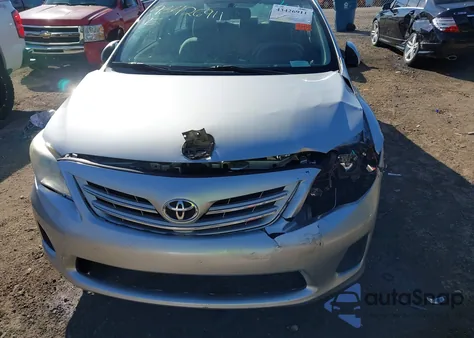 2013 Toyota Corolla Le z USA, uszkodzony, nr VIN 5YFBU4EE8DP195852